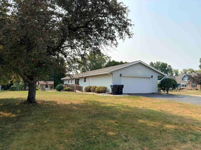 717 Willow Lane