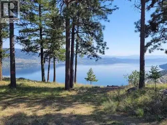 7185 Dunwaters Road, Kelowna, BC, V1Z 3W5 vacant land for sa.
