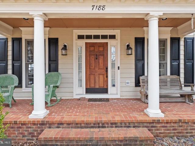 7188 Kenthurst Lane