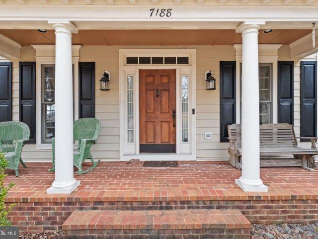 7188 Kenthurst Lane