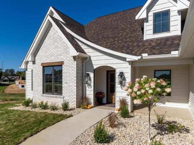 7180 Alvie Lane