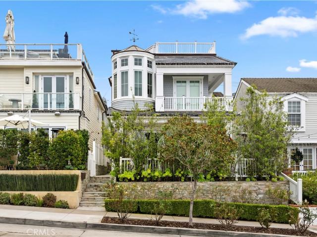 718 1/2 Poinsettia Ave, Corona del Mar, CA 92625 | MLS #NP26003