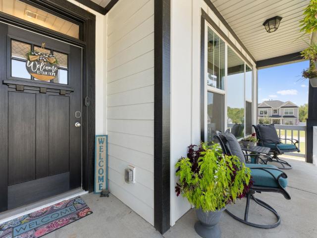 718 Amherst Glen Drive
