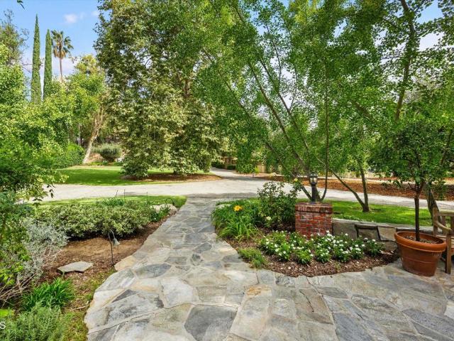 718 Burleigh Drive