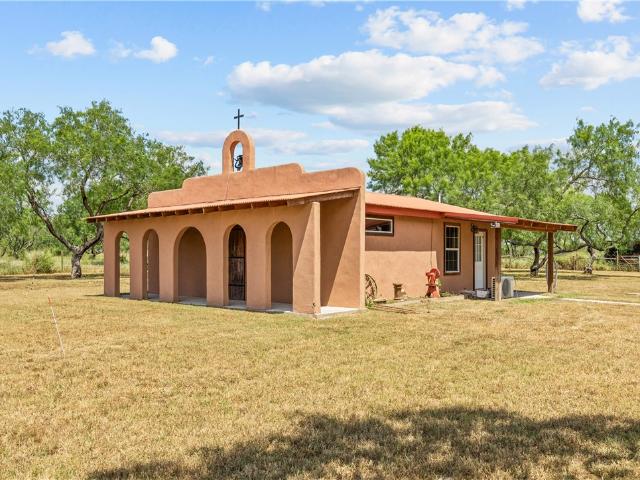 718 E County Road 2340
