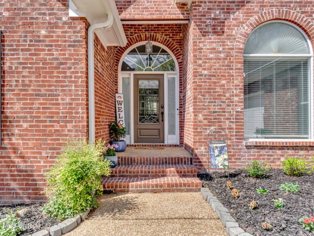 718 Highland Place