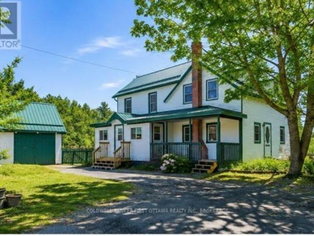 718 Jones Falls Road, Rideau Lakes, ON, K0G 1E0 house for sale | Listing ID X13758 | Royal LePage