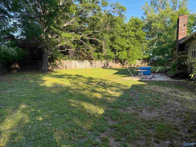 718 Littrell Circle