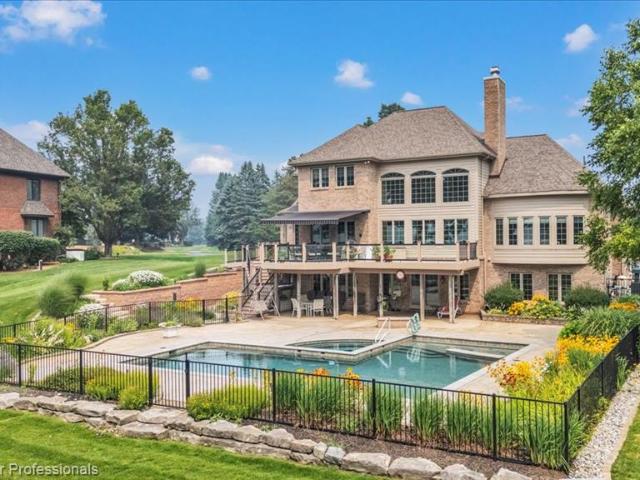 718 Shrewsbury Drive