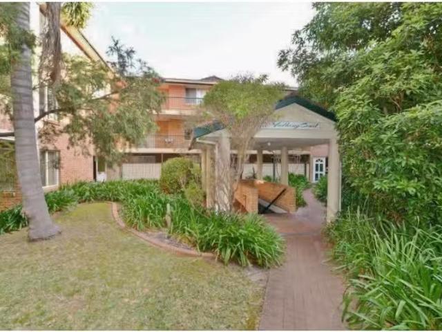 7/18 Parkes Rd. Artarmon Apartment for rent Listed by Eddie P.