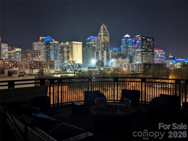 718 W Trade Street # 803