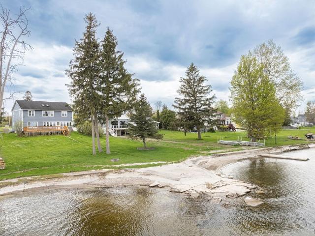 7195 Lakeshore Road