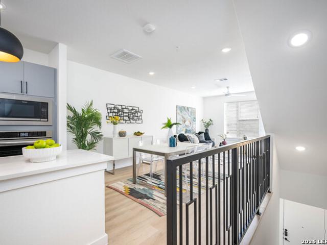 719 E Locust, Unit 2104