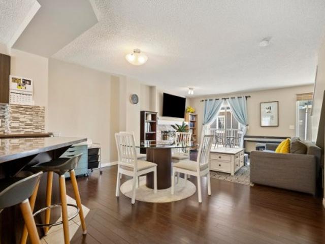 71 4050 Savaryn Dr Sw, Edmonton, AB, T6X 1R8 townhouse for sale | Listing ID E4504 | Royal LePage