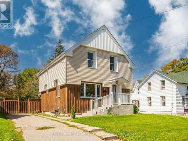 71 Victoria Avenue N, Kawartha Lakes Lindsay, ON, K9V 4G8 house for sale | Listing ID X13778 | Royal LePage