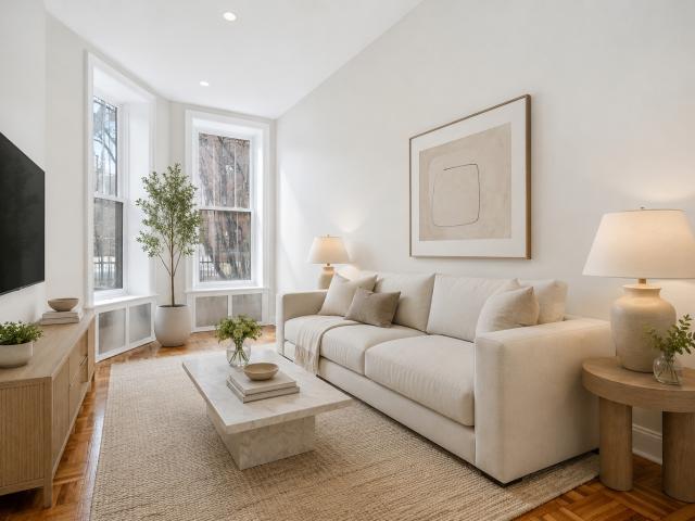 71 West 89th Street, New York, NY