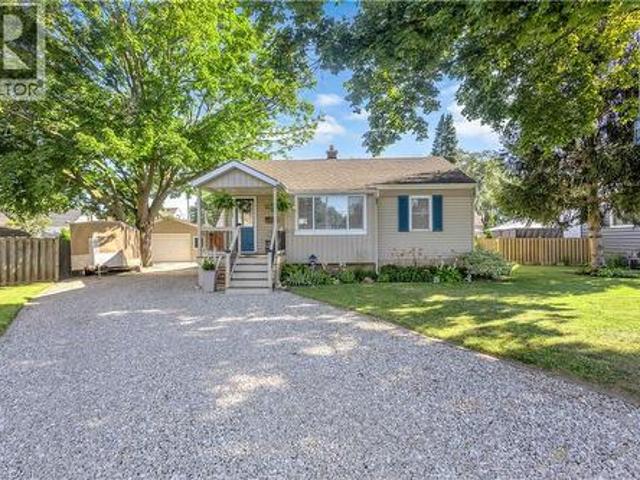 71 Alexander Drive, Brantford, ON, N3T 5C6 house for sale | Listing ID 40853 | Royal LePage