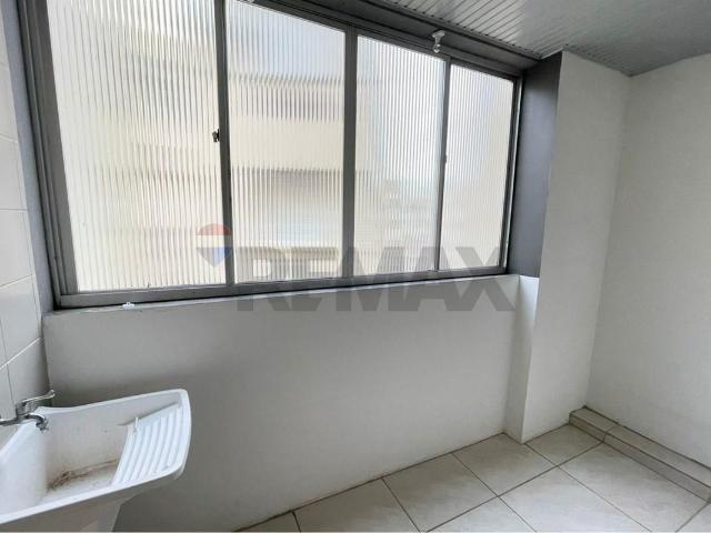 71 Área Útil Apartamento Alugar, 2 Dormitórios localizado em Nossa Senhora de Fátima, Santa Maria, Rio Grande do Sul, 97015140 | Brasil