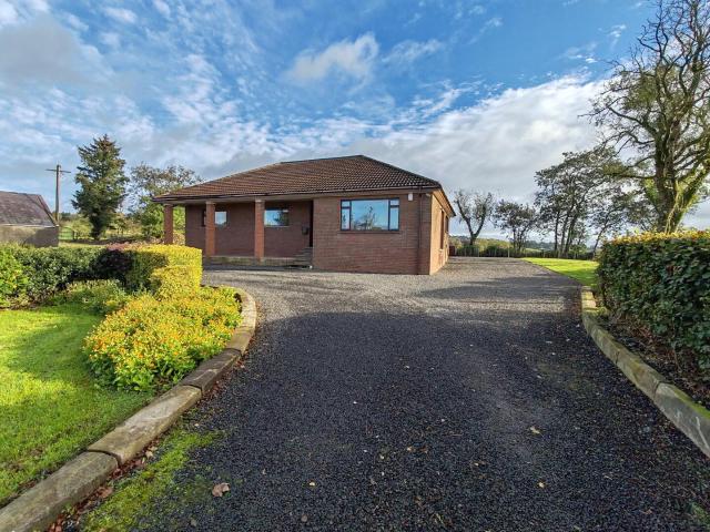 71 Ballyalbanagh Road, Ballyclare