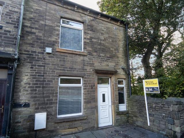 71 Burnley Road, Halifax, HX2 7JD 3 bed end of terrace house to rent £850 pcm £196 pw