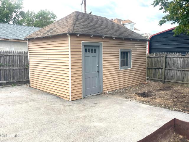 71 Elder Street