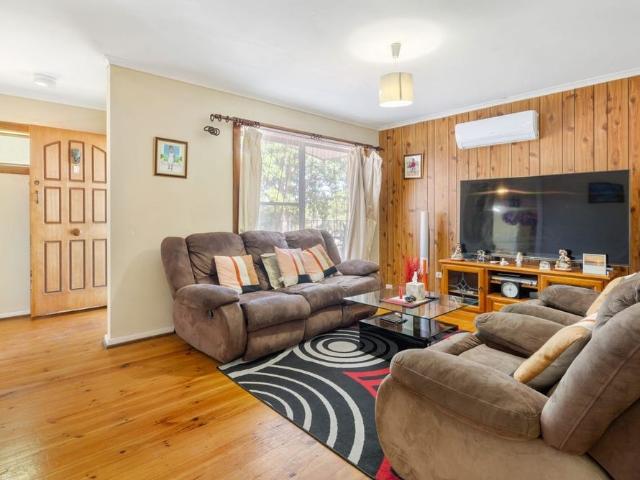 71 Elizabeth Road, Christie Downs SA 5164 House For Rent | Domain