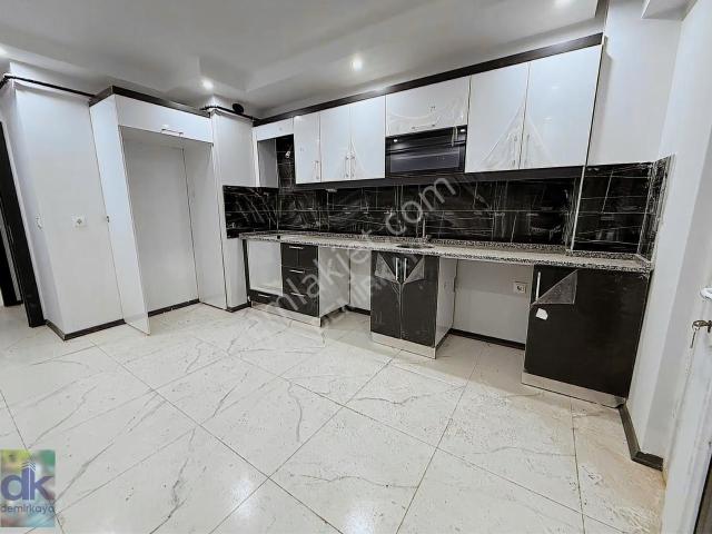 71 Evler Mah. Şehir Hastanesi Dibi 2+1 Lüks Daire