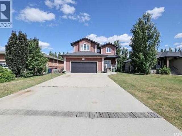 71 Fairway Crescent, White City, SK, S4L 0A5 house for sale | Listing ID SK044580 | Royal LePage