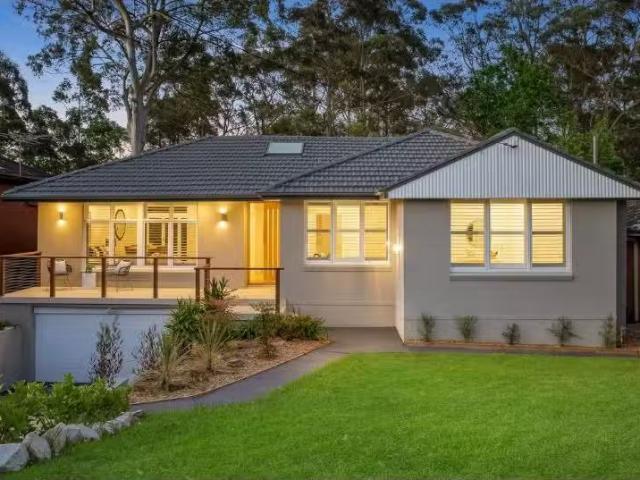 71 Lamorna Avenue, Beecroft House for rent Listed by Richard.