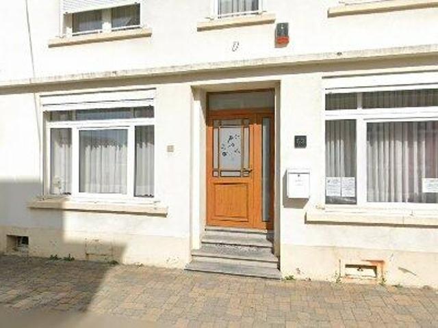 71 m2 apartment for rent in Neufchâteau