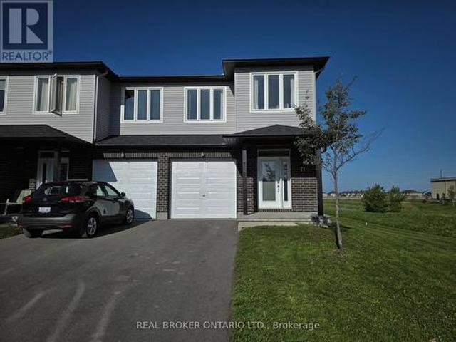 71 Mcphail Road, Carleton Place, ON, K7C 0P6 house for sale | Listing ID X13775 | Royal LePage