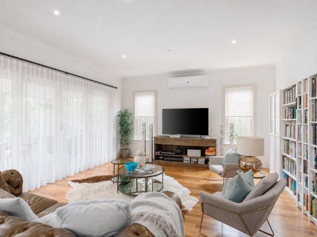 71 Maling Road, Canterbury VIC 3126