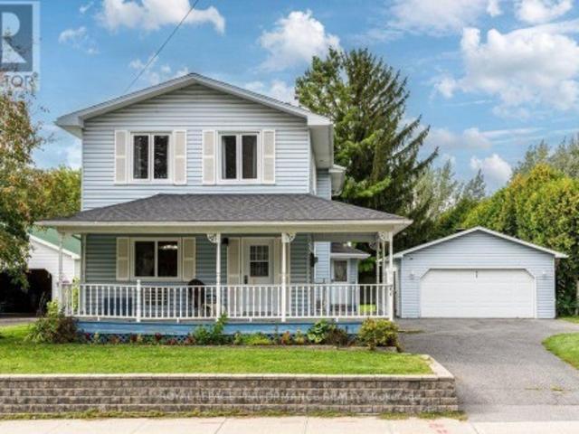 71 Mechanic Street W, North Glengarry, ON, K0C 1T0 house for sale | Listing ID X13750 | Royal LePage