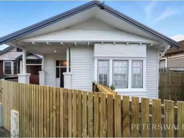 71 New Town Rd, New Town House for rent Listed by Alicia Gill.