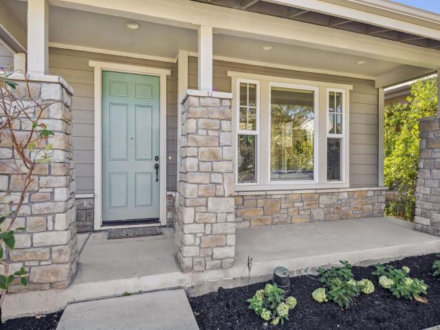 71 Oak Grove Drive, Novato, US, CA