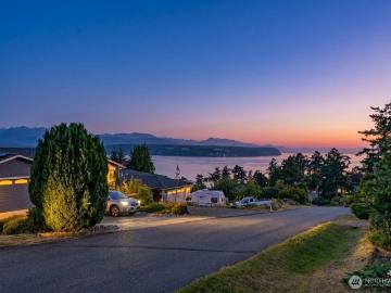 71 Quinault Loop, Port Townsend, WA 98368 | MLS #2410