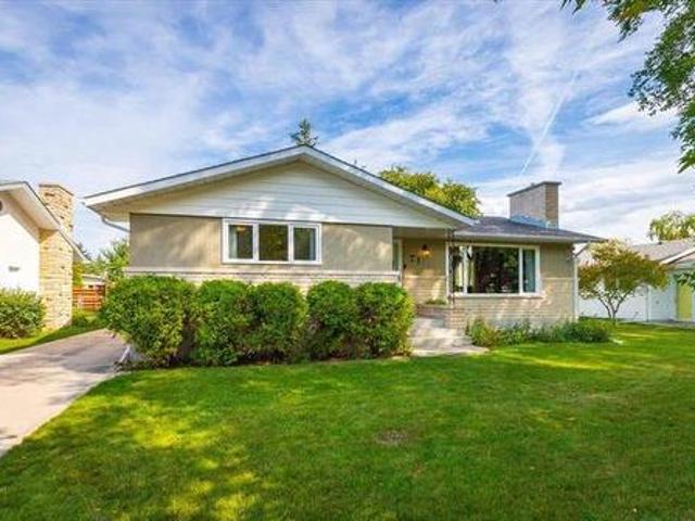 71 Royal Salinger Rd, Winnipeg, MB, R2J 1P1 house for sale | Listing ID 202622 | Royal LePage