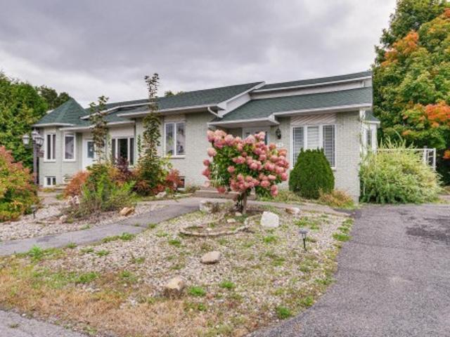 71 Rue De Bergerac, Gatineau Masson Angers, QC, J8M 1G2 house for sale | Listing ID 19537 | Royal LePage