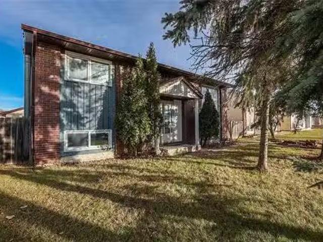 71 Sanderson Ave, Winnipeg, MB, R2R 1R2 house for sale List.