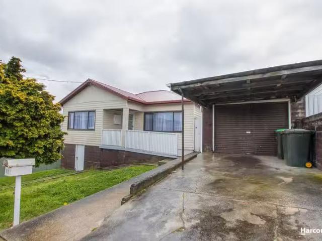 71 Simpson Street, SOMERSET, TAS 7322 House for Rent