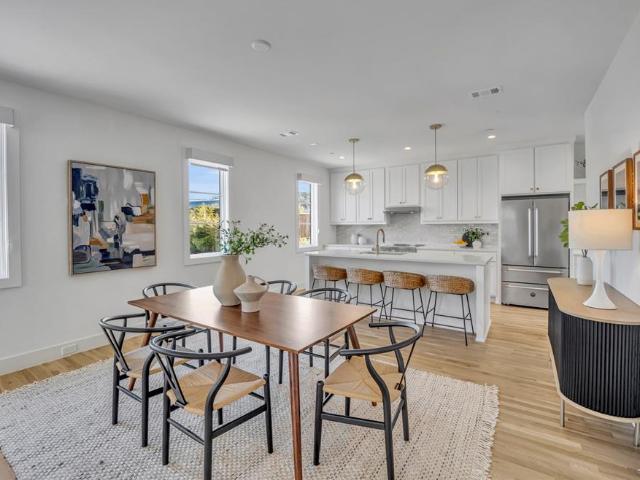 7207 Gaston Avenue # 906