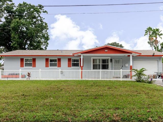 7200 8th St N, St. Petersburg, FL 33702 | MLS #TB8411