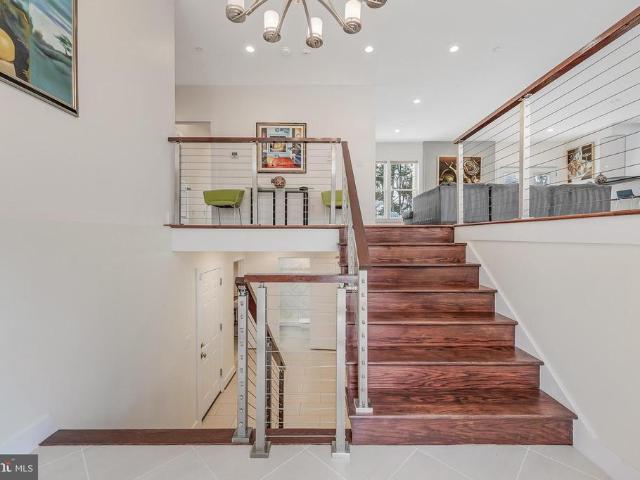 7201 Thomas Branch Drive