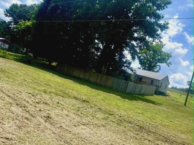 720 Smith Ln