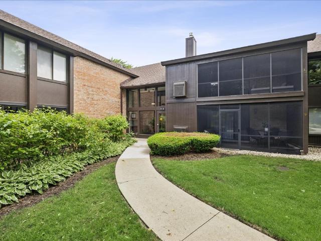 720 Saint Andrews Lane # 13