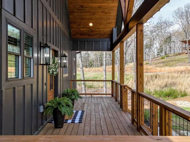 720 Split Creek Road