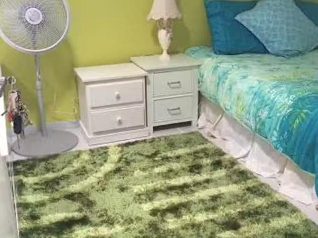 720 Room for rent in West Melbourne