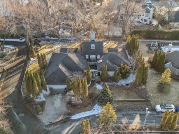 Sainte-Dorothée, Laval - Patio, Cellar