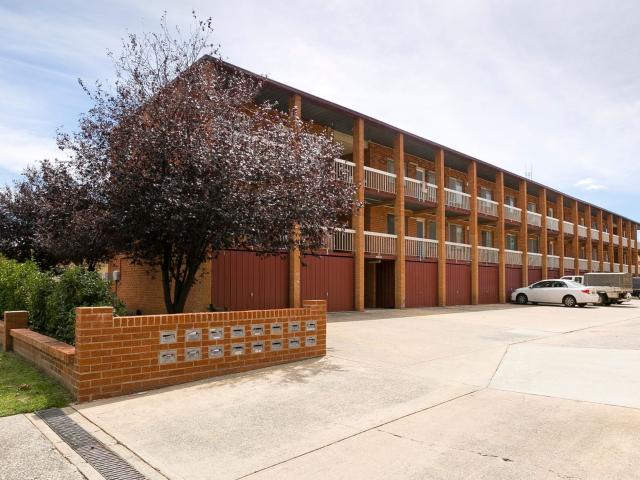 7/20 Trinculo Place, Queanbeyan