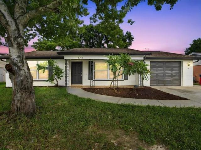 7215 Robstown Dr, Port Richey, FL 34668